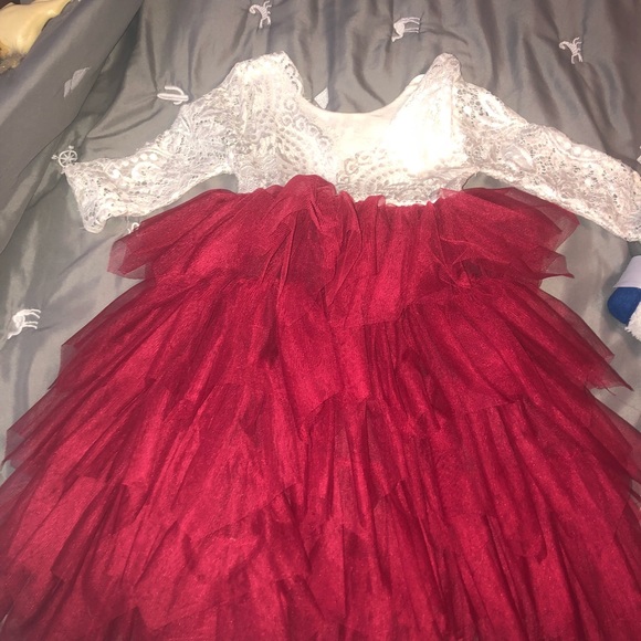 Beautiful red and white toddler dress - Picture 2 of 4